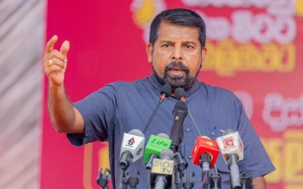 சம்பளம் மற்றும் ஓய்வூதிய ஆணைக்குழுவை நிறுவ நடவடிக்கை