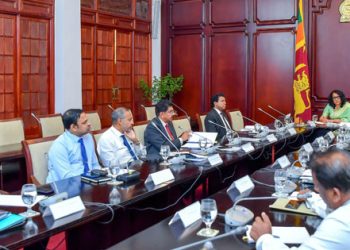 அரச சேவையைப் பாதுகாப்பதற்கான அமைச்சரவைக் குழுவின் முதலாவது கூட்டம்